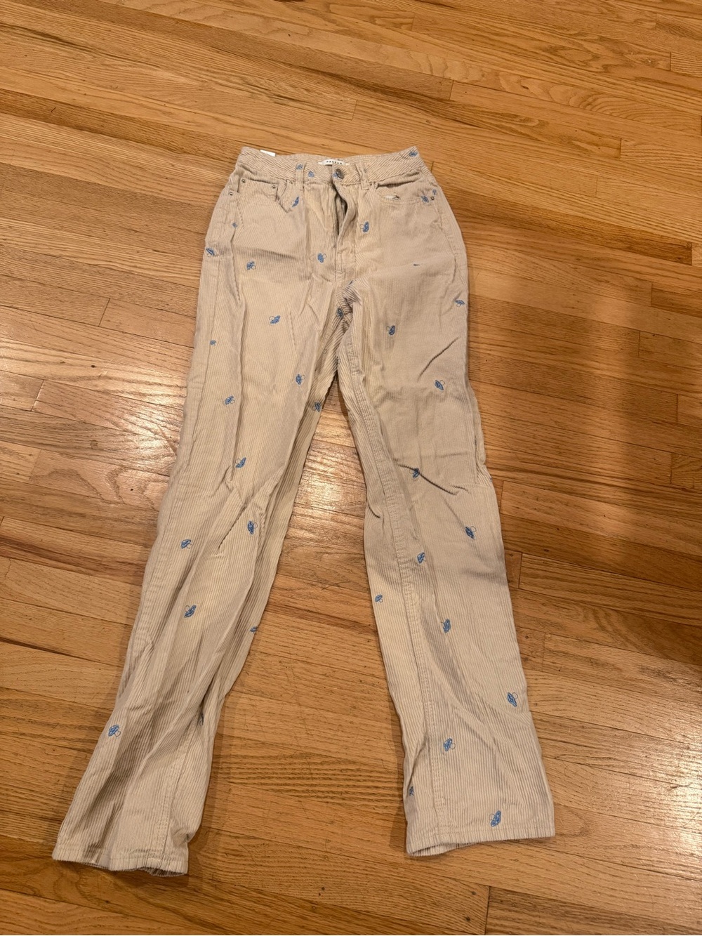 PacSun 90s Boyfriend Mushroom Embroidered Corduroy Pants | Size 26